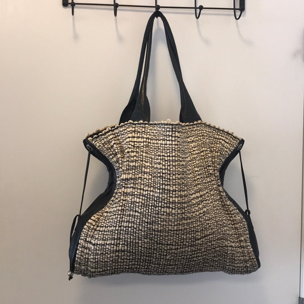 Tote